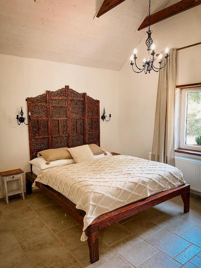 Bungalov Trapani Ruzova Buitenkant foto